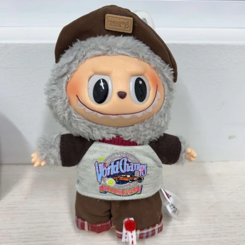 Chaveiro Labubu com Roupinhas Surpresa Edição Colecionável Fofo